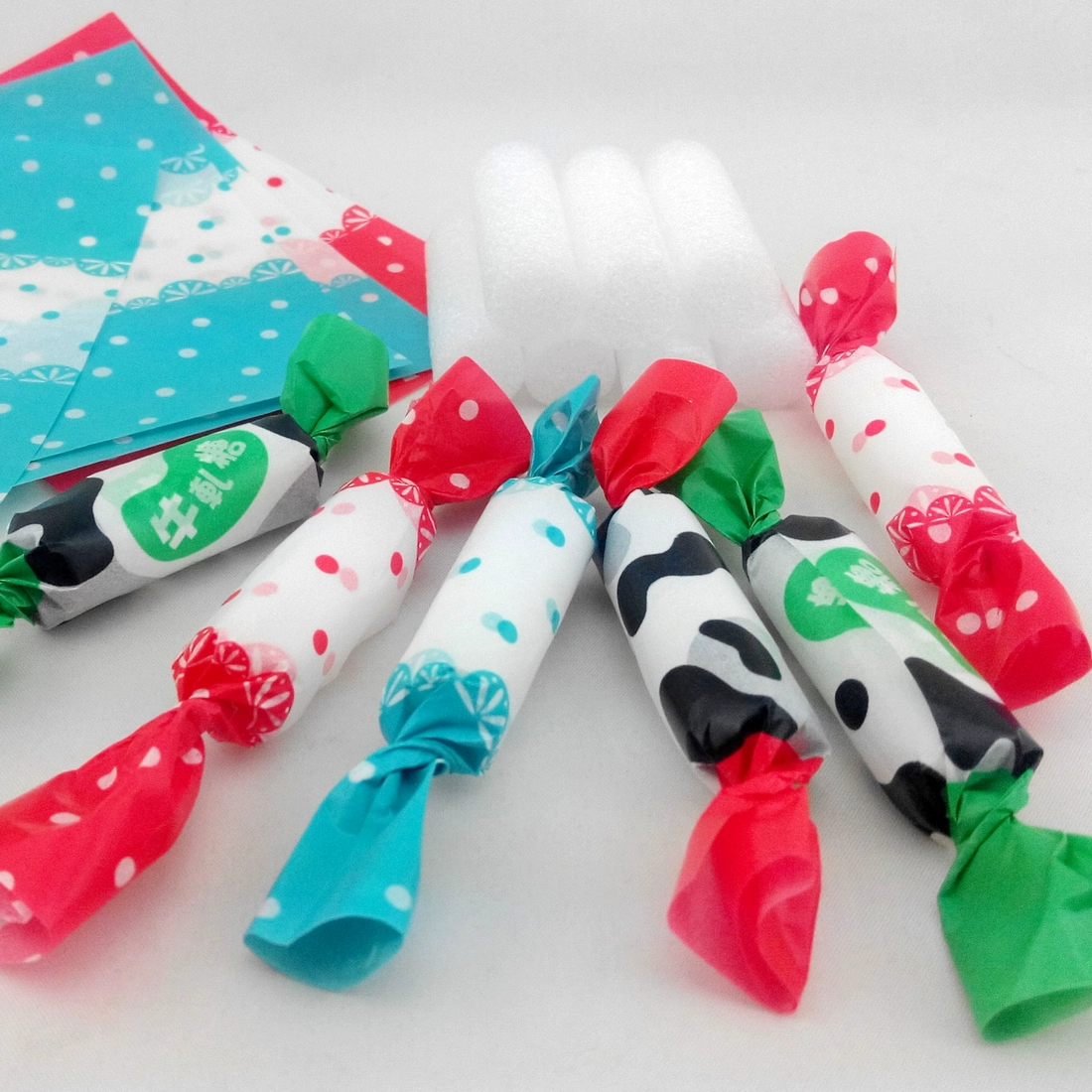 Trường mẫu giáo nghệ thuật tự làm mô phỏng kẹo túi kẹo trò chơi chơi nhà câu đố giáo dục sớm gói vật liệu đồ chơi - Handmade / Creative DIY