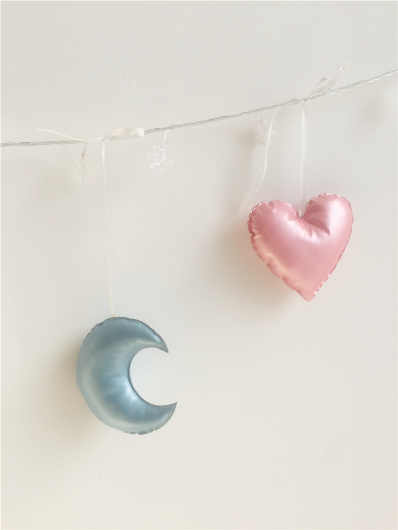 Style Simple Children's Room Star Love Moon Creative Wall Decoration Pendant_voghion.com