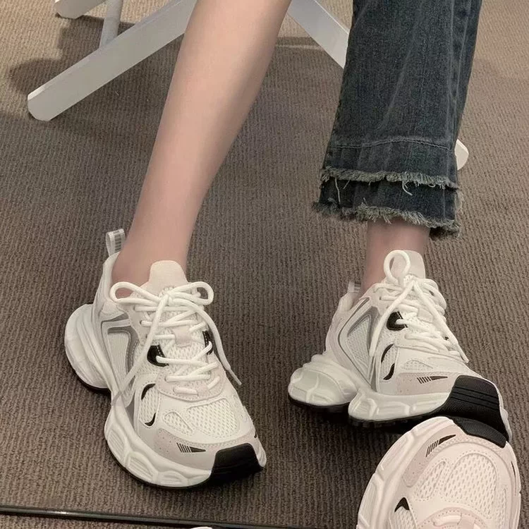 Кроссовки Huaqiang Huali сетчатые дышащие повседневные dad shoes женские, 2023 новые женские кроссовки, спортивные кроссовки, универсальная толстая подошва, сетчатые
