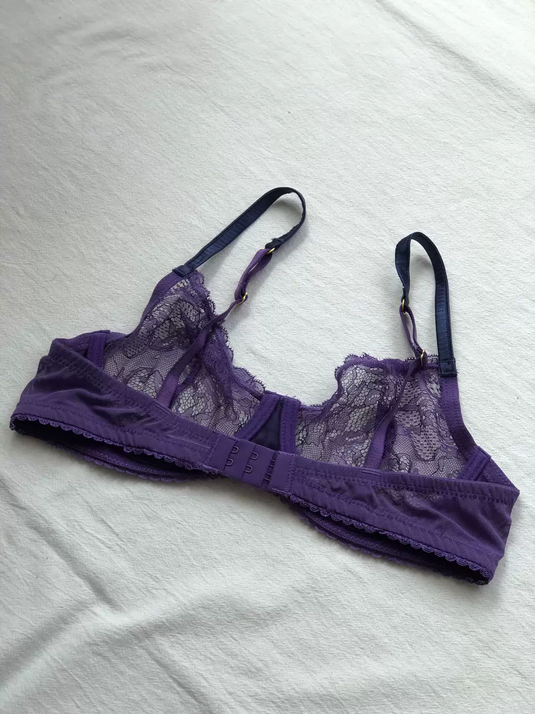 Sexy purple lace ultra thin sponge underwear