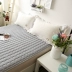 Nệm giữ ẩm 1,5 nhíp giường 1,8m chiếu bảo vệ chiếu 2 m đôi mỏng phần ký túc xá chống trượt giường nệm - Nệm Nệm