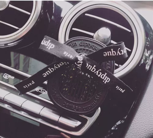 [Spot] Diptyque Car Fragrance Aromatherapy Подвеска Baies Berry Amber 34#Rose Figure