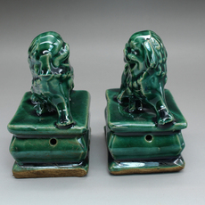 Фигурка Династии Цин зеленый застекленный двойной