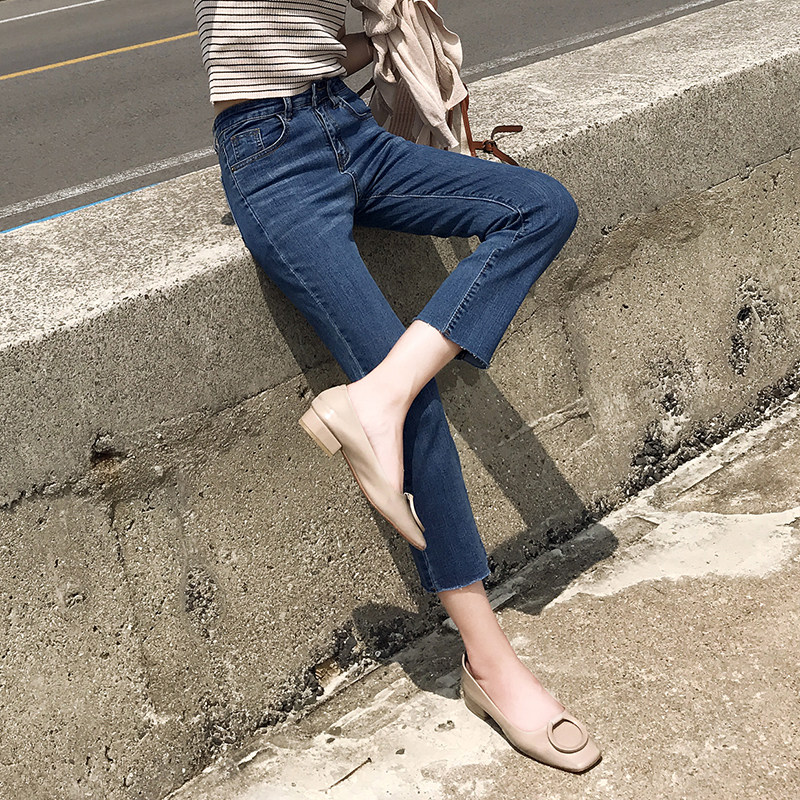 Straight-leg jeans for women in summer 2022, a thin and new style for petite women, eight-nine-inch cigarette tube pants Application Scenario