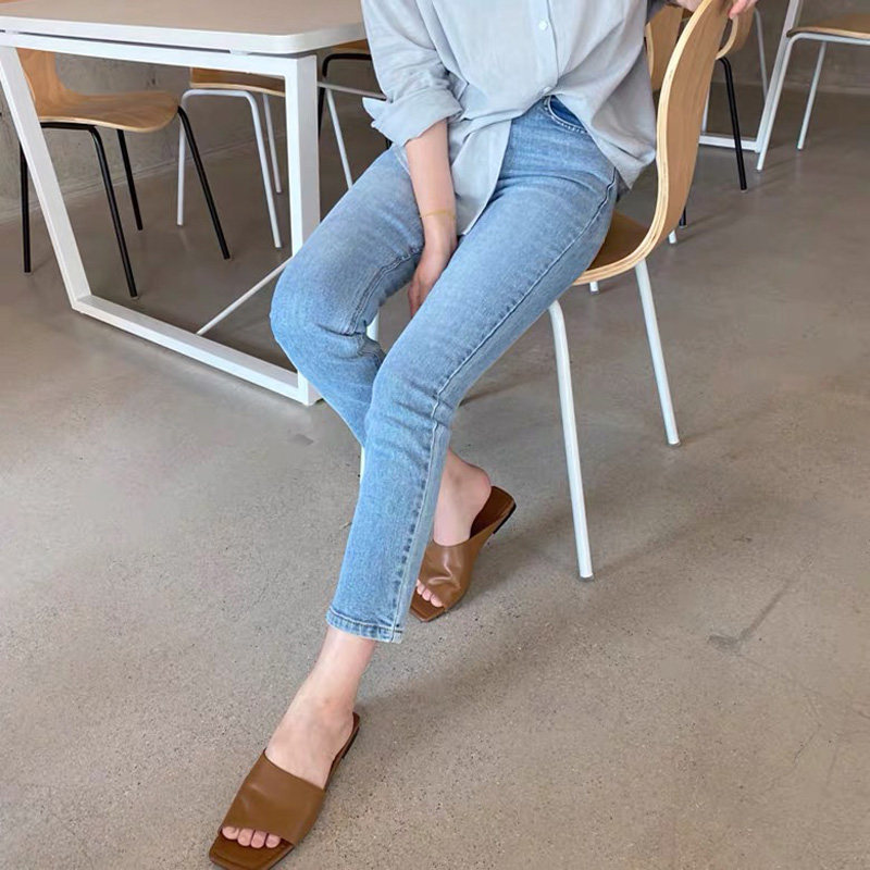 Light blue straight-leg jeans for women in the summer of 2022, a thin new style for petite women, eight-nine-inch cigarette tube pants Specification image