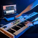 [Le pale.com] Arturia Keylab Essential 49/61 КЛЮЧ НАМЕЧА