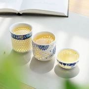 Màu xanh và trắng sứ rỗng trà tách trà kungfu bộ sản phẩm cốc chủ cốc cốc cá nhân cốc đơn - Trà sứ