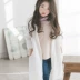 Áo khoác bé gái mùa xuân 2019 cho trẻ em mới phiên bản tiếng Hàn của phần dài của áo gió cotton Sen nữ văn chương - Áo khoác