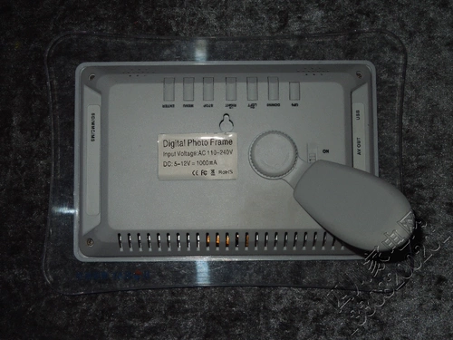 HD 7 -INCH 800*480 USB SD Электронная цифровая фотомамма широкоэкранный