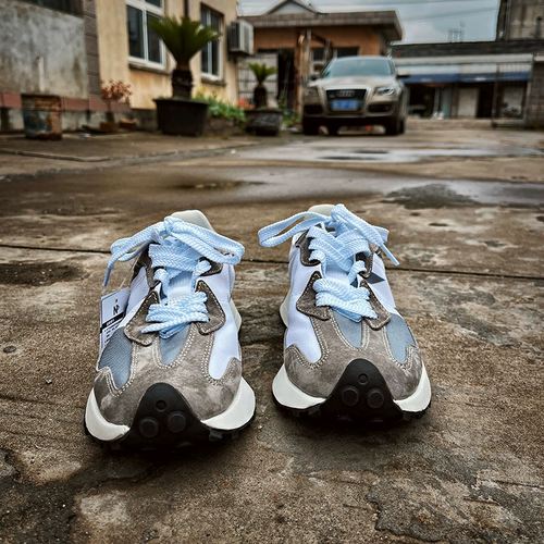 Летняя дышащая спортивная обувь для влюбленных подходит для мужчин и женщин для отдыха
