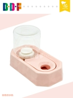 Розовый керамический дозатор воды