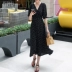 Váy cổ chữ V ngắn tay của Lu Luoan mùa hè phiên bản mới của Hàn Quốc của eo là váy chấm bi mỏng dài váy xòe lớn - Váy eo cao