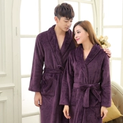 Mùa xuân và mùa thu những người yêu thích flannel áo ngủ nam và nữ áo choàng tắm san hô lông cừu rắn màu áo choàng tắm dài tay đồ ngủ