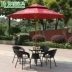 Đồ gỗ ngoài trời cà phê trà cửa hàng ngọt uống giải trí ghế wicker với ô ngoài trời patio ô bảng và ghế kết hợp