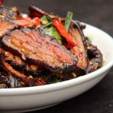Свиной бекон с костяным беконом свинины копченой восковой вкус xiangxi danqing farmers 'groodfather домашний бекон маринованный мясо без судоходства