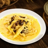 食 食 即 即 即 1 кг фаст -фуда Суп Большие горшки, банкеты, приготовленная еда, частный дом, источник овощей от Будды, прыжок на стене Новый год ужина