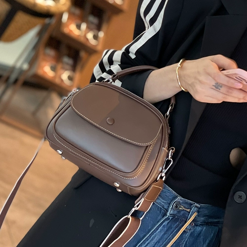 Модная сумка через плечо, брендовая сумка на одно плечо, небольшая сумка, из натуральной кожи, коллекция 2023, премиум класс