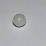 Украшение-шарик из белого нефрита