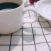 Bone China Cup cà phê trắng châu Âu Đặt ly trà đỏ tiếng Anh đơn giản