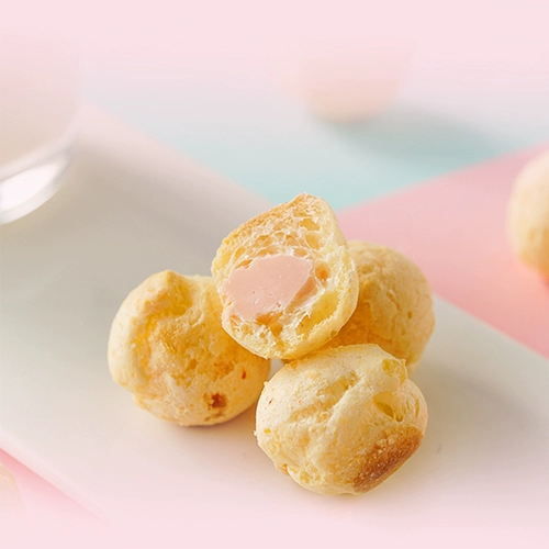 Мастер Кан Лефу мяч 24 коробки с целой коробкой шоколадного бутербрового шарика крем -крем -аромат.