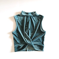 Темно-зеленый