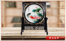 Вышивка Гуандун 粤绣年年有余鱼装饰画双面绣摆件纯手工刺绣工艺品特色上档次礼品