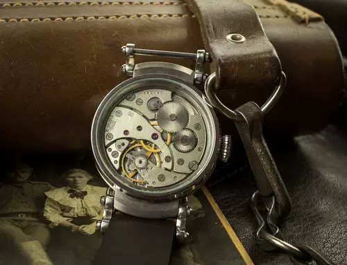 Зарубежные покупки монеты ◇ Древняя монета 1970 -х годов Кожаная польская машина Monde III советская мужская машина