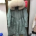2018 mới Hàn Quốc Dongdaemun cổ áo lông thú lớn dài trên đầu gối túi lớn xuống áo khoác eo lỏng áo khoác dày