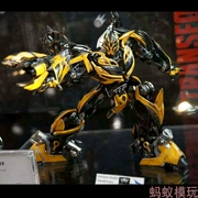 Comicave Bumblebee 1 18 biến dạng phim CS robot hai đầu chạm khắc kim cương hợp kim di chuyển mô hình bàn tay - Capsule Đồ chơi / Búp bê / BJD / Đồ chơi binh sĩ