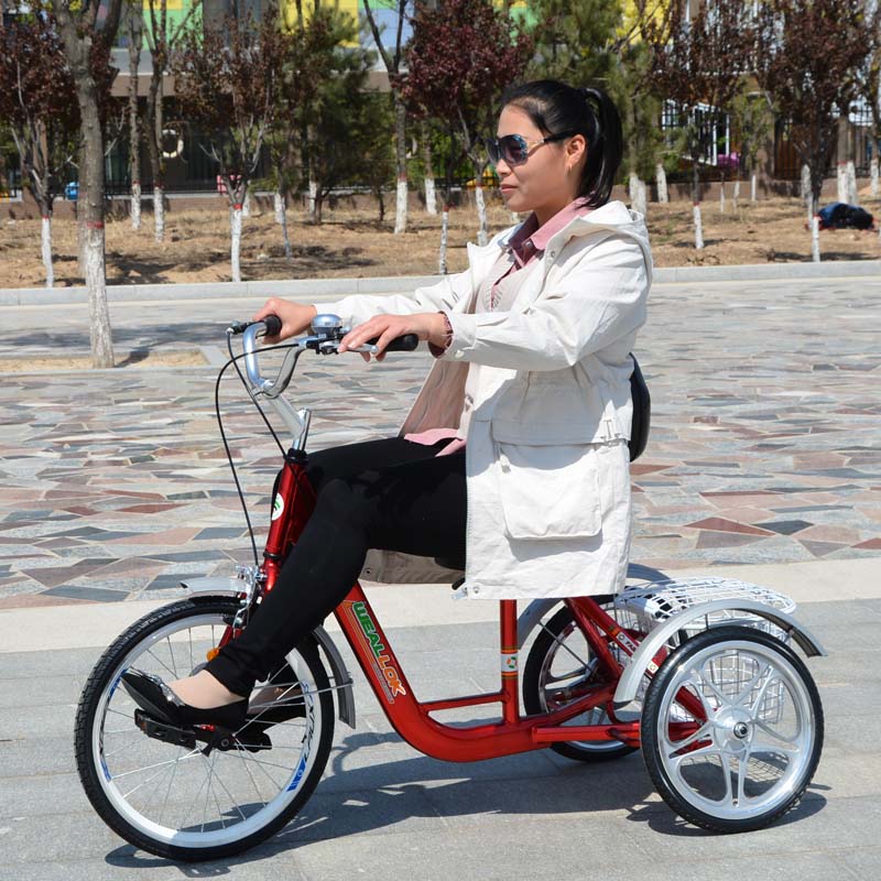 Купить электровелосипед для пожилых людей. Велосипед трехколесный для пожилых zej00101. Трехколесные велосипеды для пожилых людей. Велосипед для инвалидов взрослых. Трёхколёсный велосипед для пожилых.