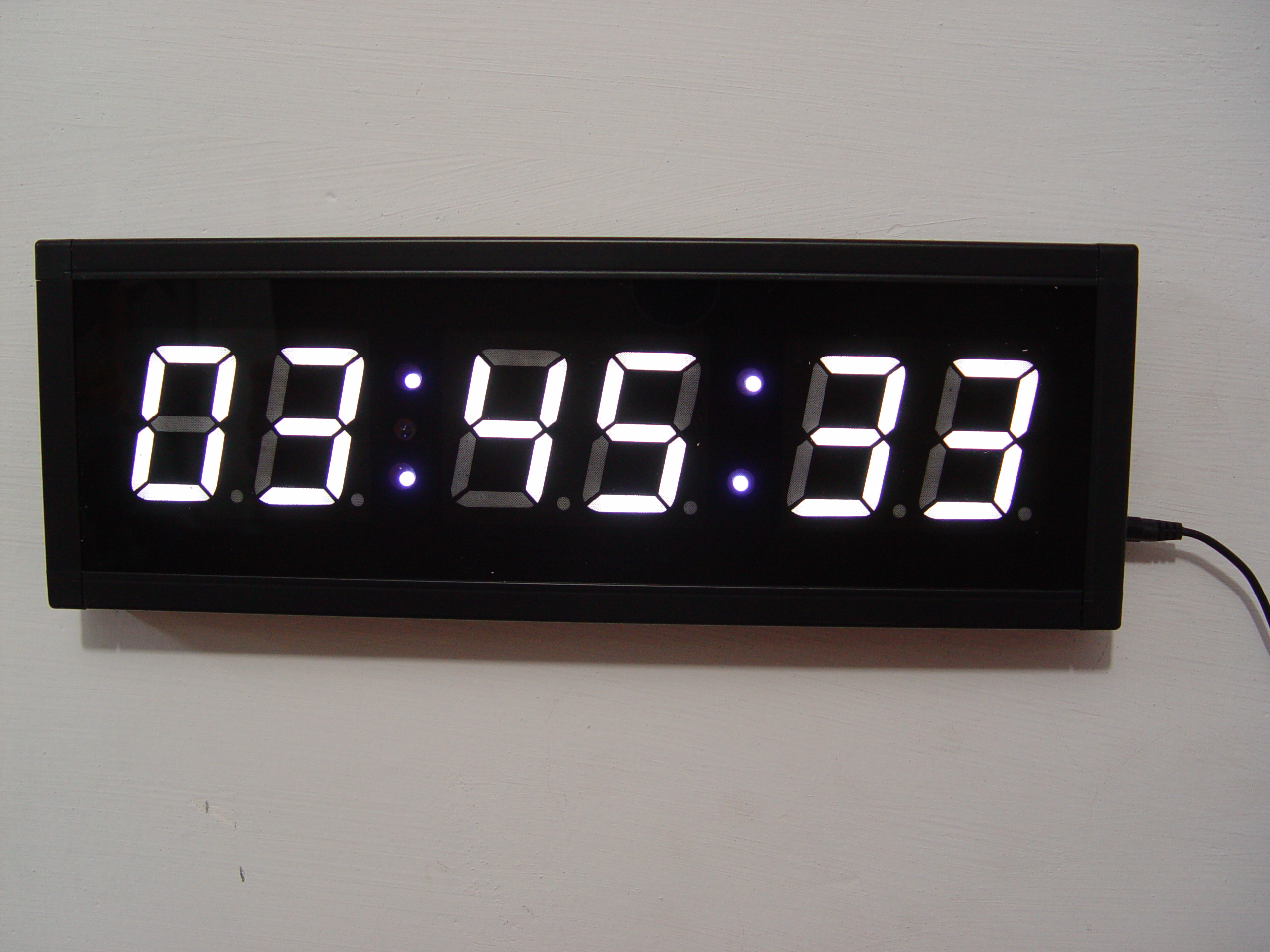 Часы секундомер настенные. Цифровой светодиодный секундомер 12в. Таймер-секундомер цифровой настольный. Электронный цифровой настенный секундомер для бассейна. Электронные часы с таймером.