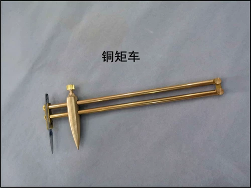 Древние и современные фиолетовые и современные фиолетовые песчаные горшки в виде фиолетового песчаного горшка Инструменты фиолетового песка, круглые правила, масштаб автомобильных крутящих моментов