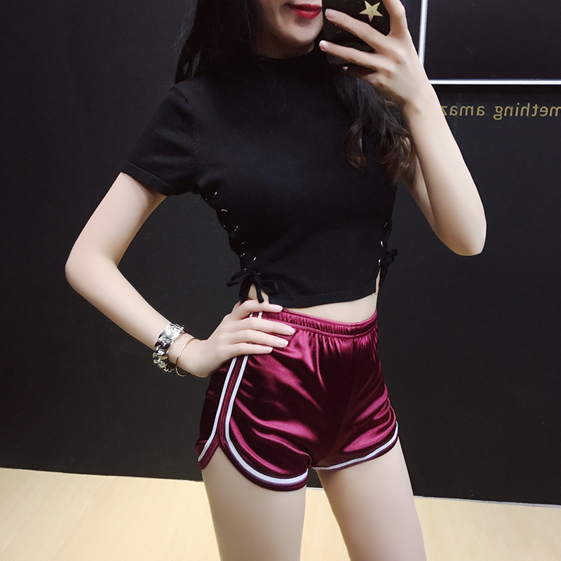 Châu âu và Mỹ blogger AA retro giản dị mịn đàn hồi cao eo trắng thể thao bên quần short phụ nữ chạy thể dục stretch hot quần