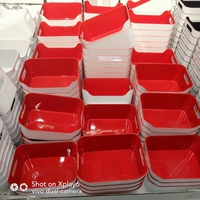 Красный внутри