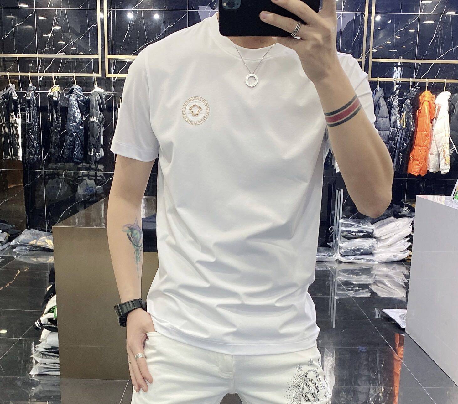 High-end European solid-color T-shirt men's sky blue short-sleeved 2022 trendy men's jade silk half-sleeved cool and versatile base layer details Picture