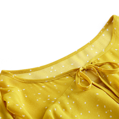 [2018] mới giá 149 nhân dân tệ mùa hè thanh lịch lá sen điểm sóng retro ngắn tay chiếc váy voan màu vàng
