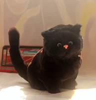 Черный ремень, колокольчик