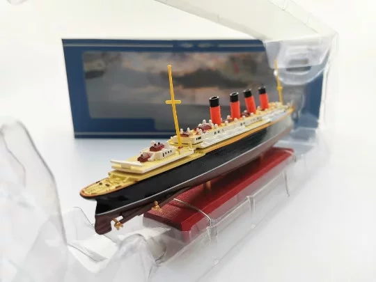 Атлас 1/1250 Мировой роскошный круизный лайнер RMS Lusitania
