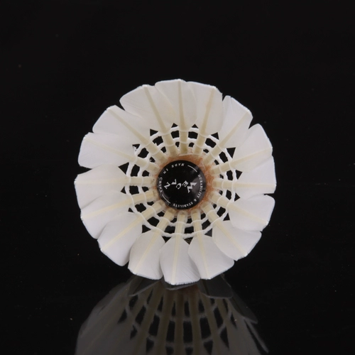 Heiwekan Wecan Huang Weikan Pink Welkens светло -голубой вейлин летающих пациентов с хорошей верблюжьей спиной Мао