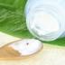 Kem dưỡng ẩm khóa sâu Tongrentang dưỡng ẩm cho phụ nữ và học sinh nam trên khuôn mặt mùa hè và mùa thu Kem dưỡng da mặt trơn sản phẩm trong nước - Kem dưỡng da