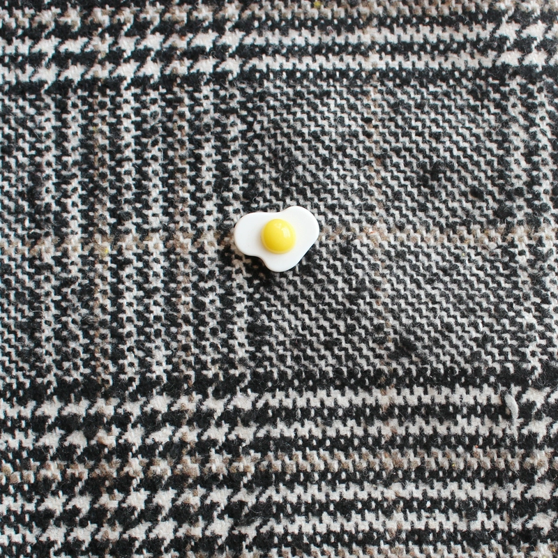 Một chiếc trâm trứng luộc mà tỏa sáng! Hàn Quốc sáng tạo mini luộc trứng huy hiệu phụ kiện túi sinh viên - Trâm cài