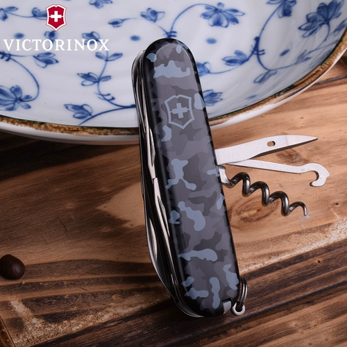 Оригинальный подлинный швейцарский армейский нож Виктории 91 -мм военно -морской кампания синий охотник 1.3713.942 Многофункциональный швейцарский нож