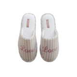 Halluci Spring и Summer Новые продукты Простые полосатые стекающие печатные тапочки.
