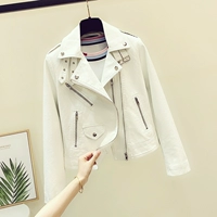 Áo khoác da nhỏ cho nữ 2023 xuân thu mới phong cách Hàn Quốc lưng cao ngắn kiểu dáng mỏng màu trắng đi xe máy mặc áo khoác da pu ao khoac nu