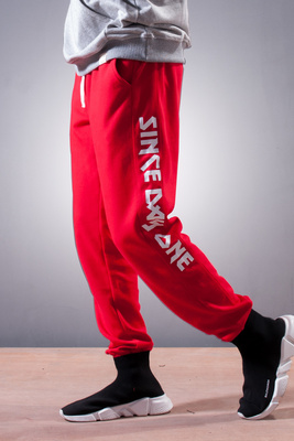 Quần bảo vệ quần harem quần rộng kích thước lớn thương hiệu thủy triều mùa thu và mùa đông chân quần giản dị chữ đỏ quần thể thao nam - Quần mỏng