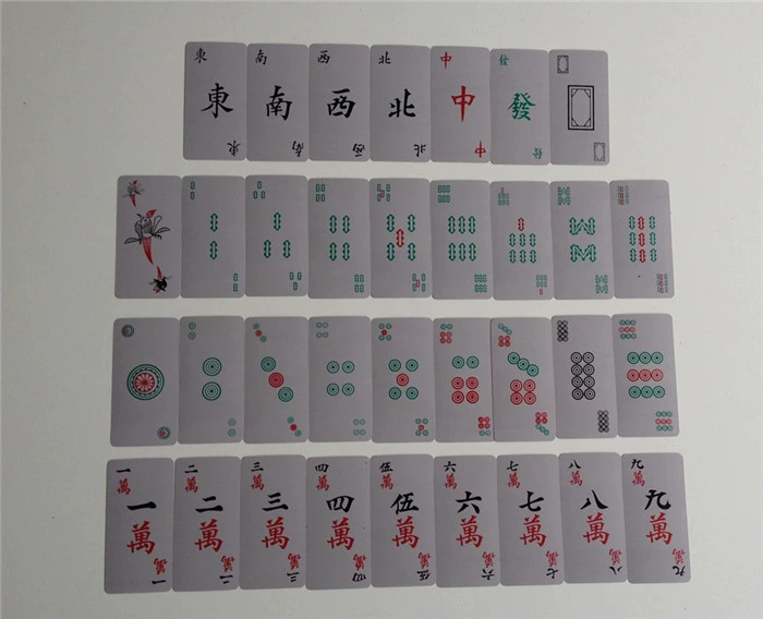 Mahjong Solitaire 136 tờ 144 mạt chược giấy chơi bài du lịch du lịch nhựa mạt chược mini gửi xúc xắc - Các lớp học Mạt chược / Cờ vua / giáo dục
