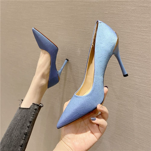 Осенняя обувь на высоком каблуке, черная униформа медсестры с заостренным носом, туфли, 2021 года