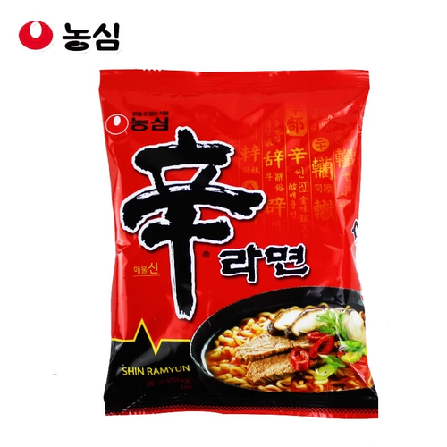 Корейская мгновенная лапша импортированная фермеры Синсин лапша времени лапша невиновность невиновная лапша лапши Fita, коробка из 30 мешков бесплатной доставки