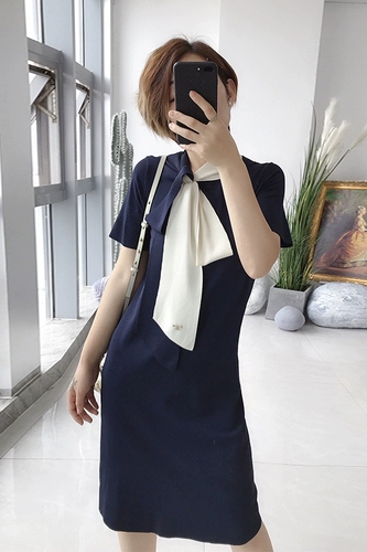 Yijia Workplace Контрастное цветовое платье ленты вязаная прямая юбка Q27728 [7,5 % скидка скидка Limited Snap -Up]