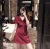 Dora Chaoren Hall Hồng Kông hương vị retro chic bất thường V-Cổ tie ngắn tay khí thanh lịch đầm Váy eo cao